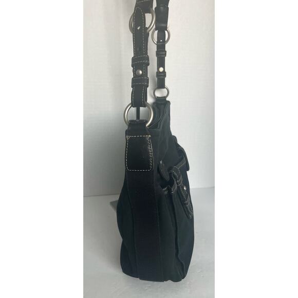 Fossil Women's Canvas and Leather Black Lots of Pockets Shoulder Bag - Picture 3 of 13